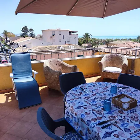 Terrazza Mare E Fiori Lejlighed *